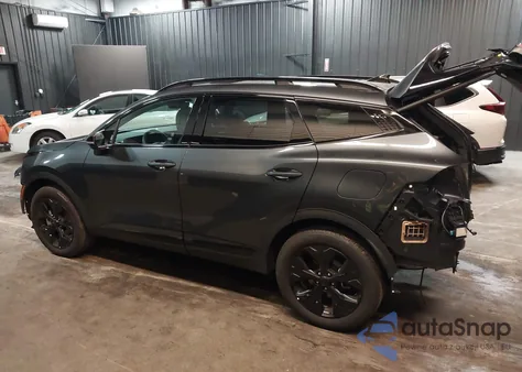 2025 Kia Sportage X-Line Prestige z USA, uszkodzony, nr VIN KNDPZDDH9S7199250